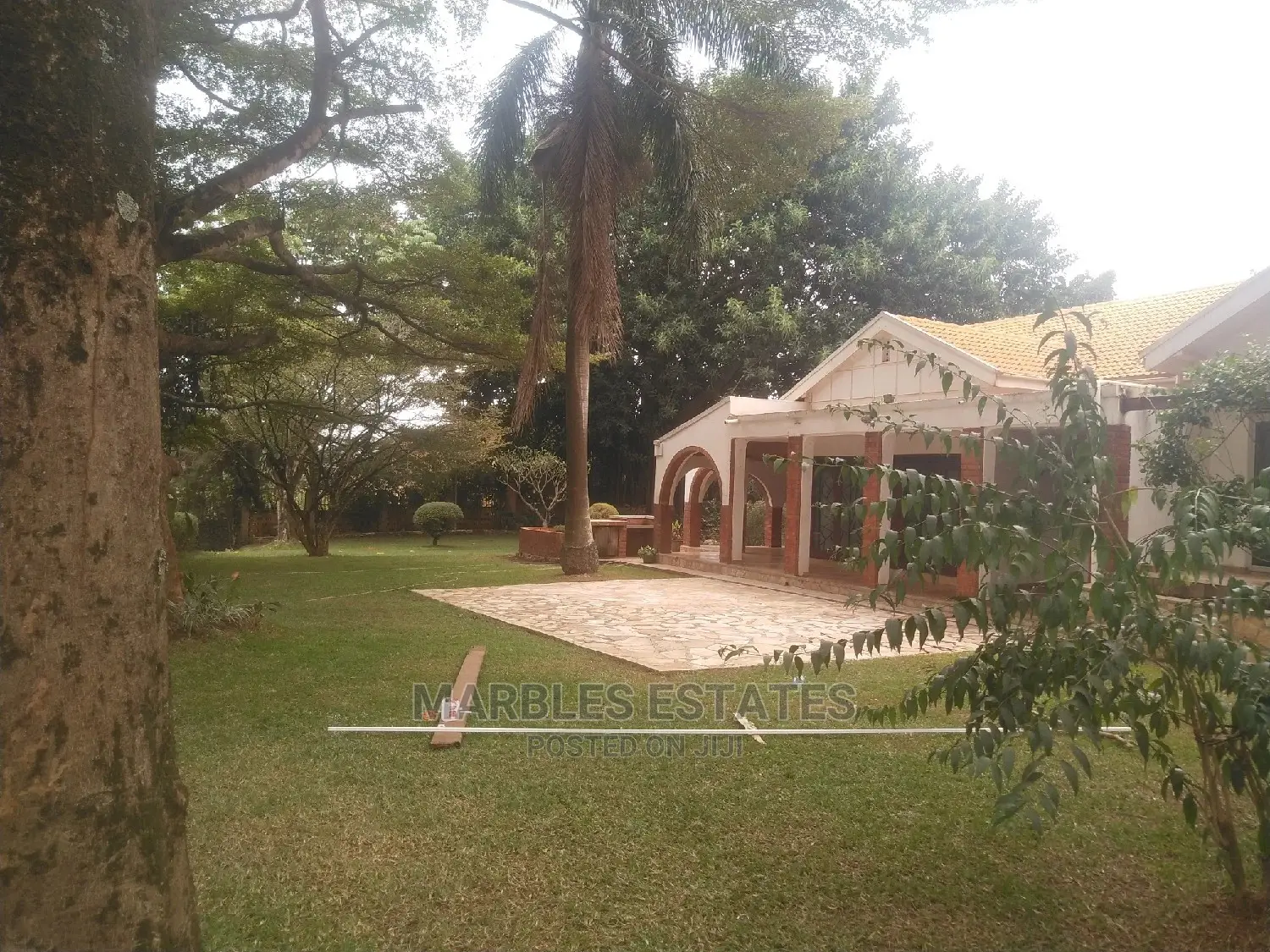 10bdrm Bungalow in Naguru, Central Division for Rent in Central Division
