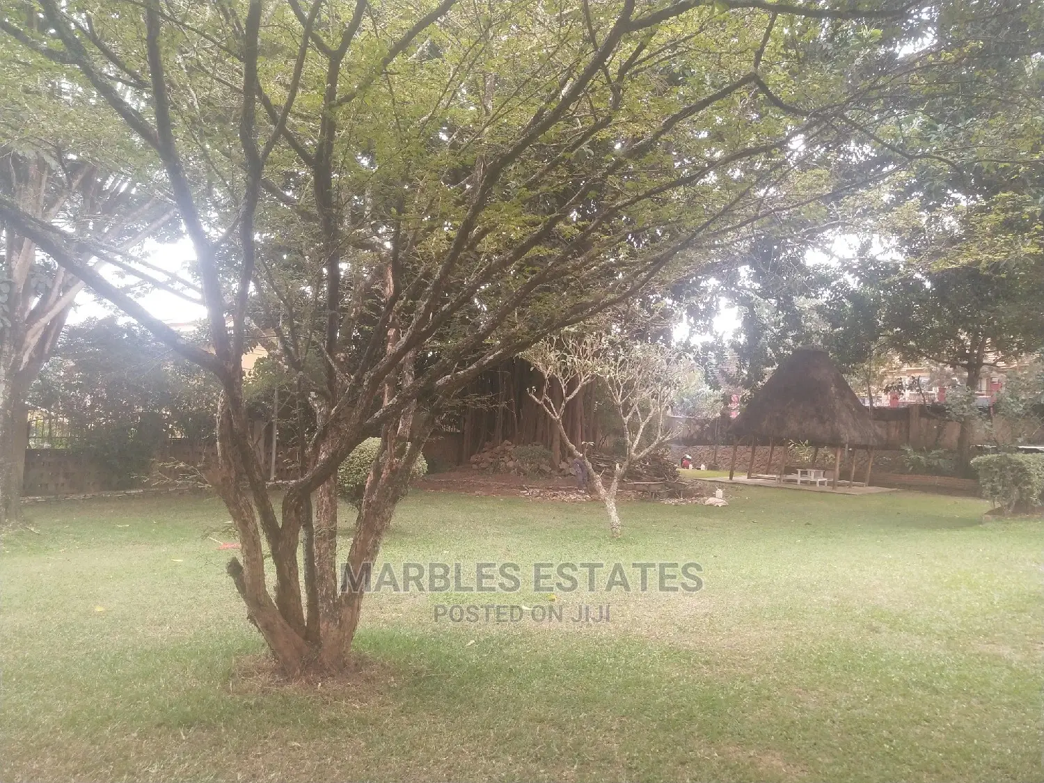 10bdrm Bungalow in Naguru, Central Division for Rent in Central Division