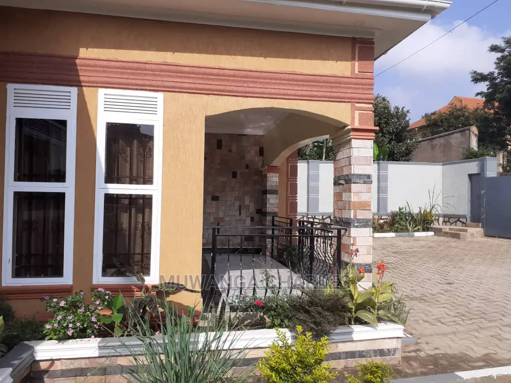 3bdrm House in Fs Properties Ltd, Central Division for Sale in Central Division