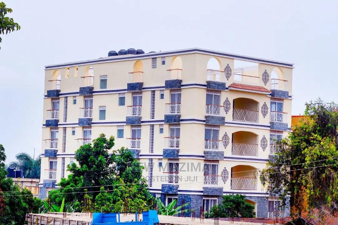 3bdrm Townhouse/Terrace in Muyenga Heights, Central Division for Sale in Central Division