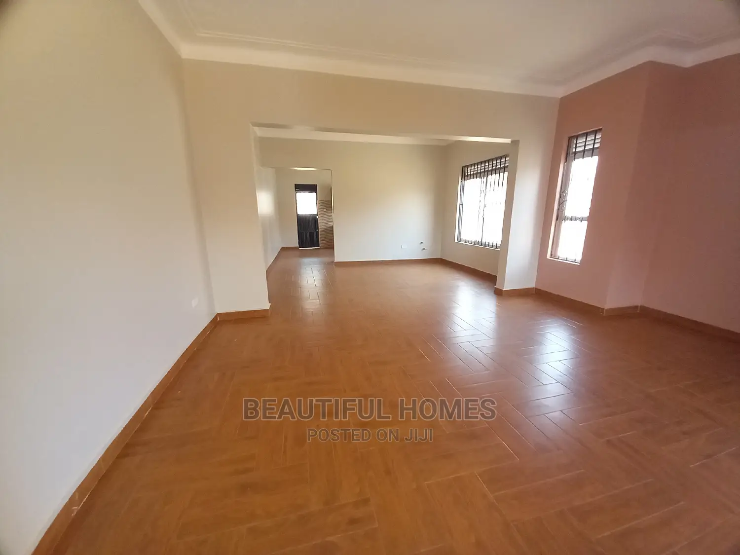 Furnished 4bdrm Bungalow in Wealthy Estate, Kira for Sale in Kira