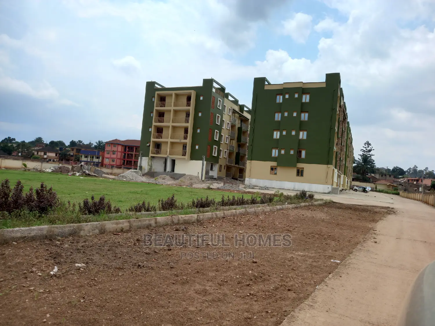 Furnished 2bdrm Condo in Bukoto, Central Division for Sale in Central Division