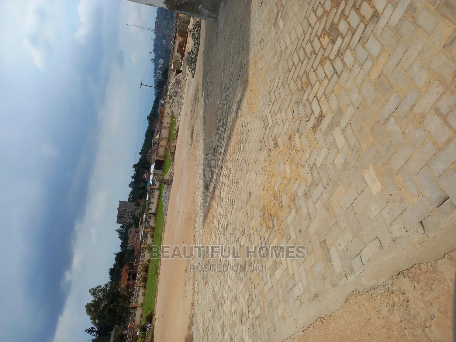 Furnished 2bdrm Condo in Bukoto, Central Division for Sale in Central Division