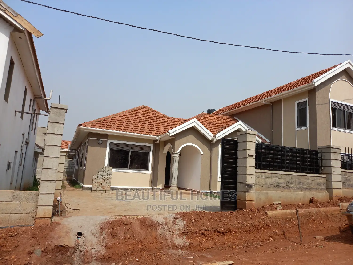 Furnished 4bdrm House in Kira Corporate for Sale in Kira