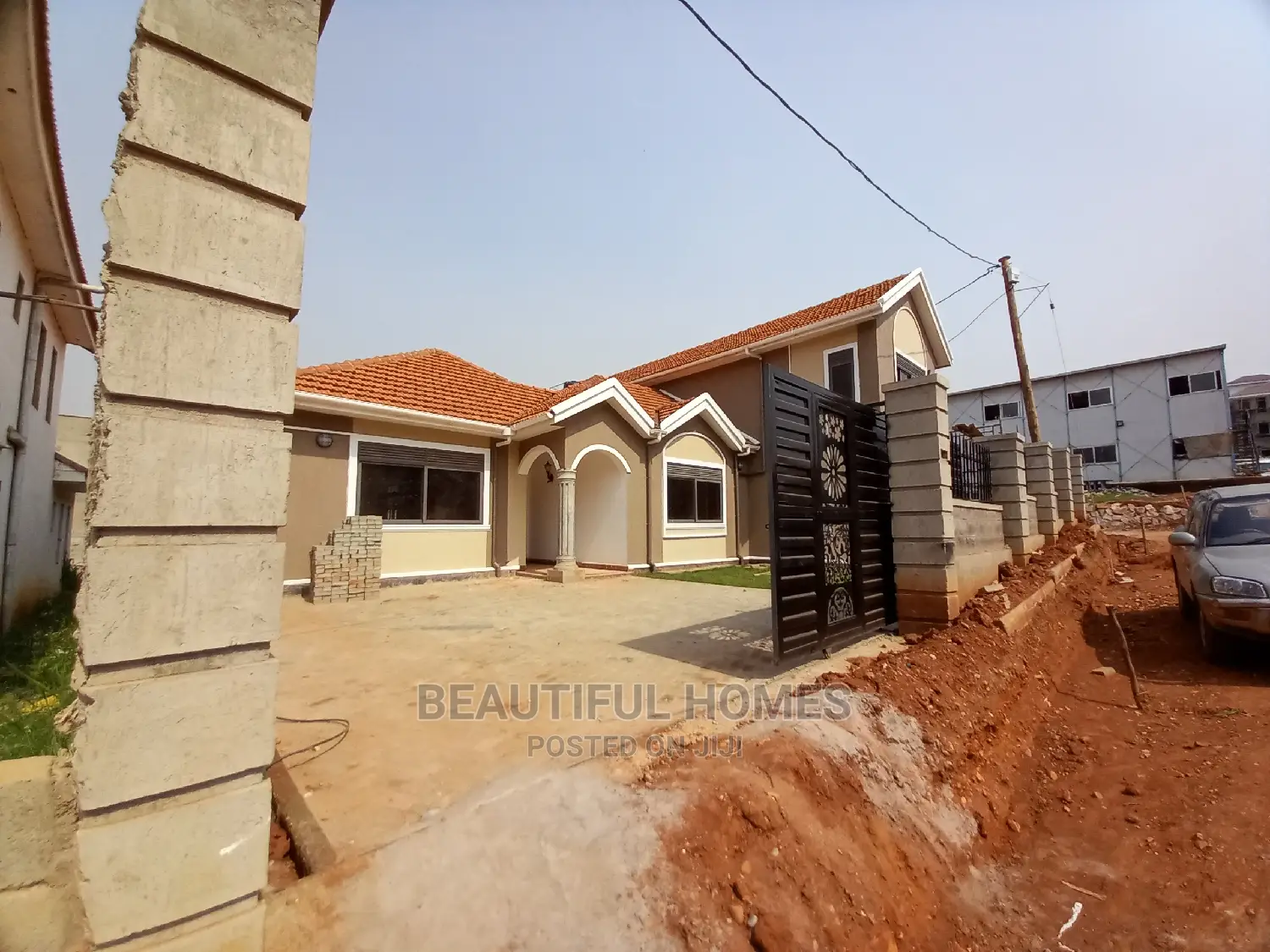 Furnished 4bdrm Duplex in Kira Rich Area for Sale in Kira