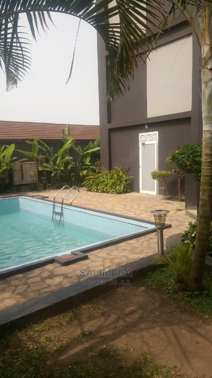 Furnished 3bdrm Block of Flats in Kololo Property, Central Division in Central Division