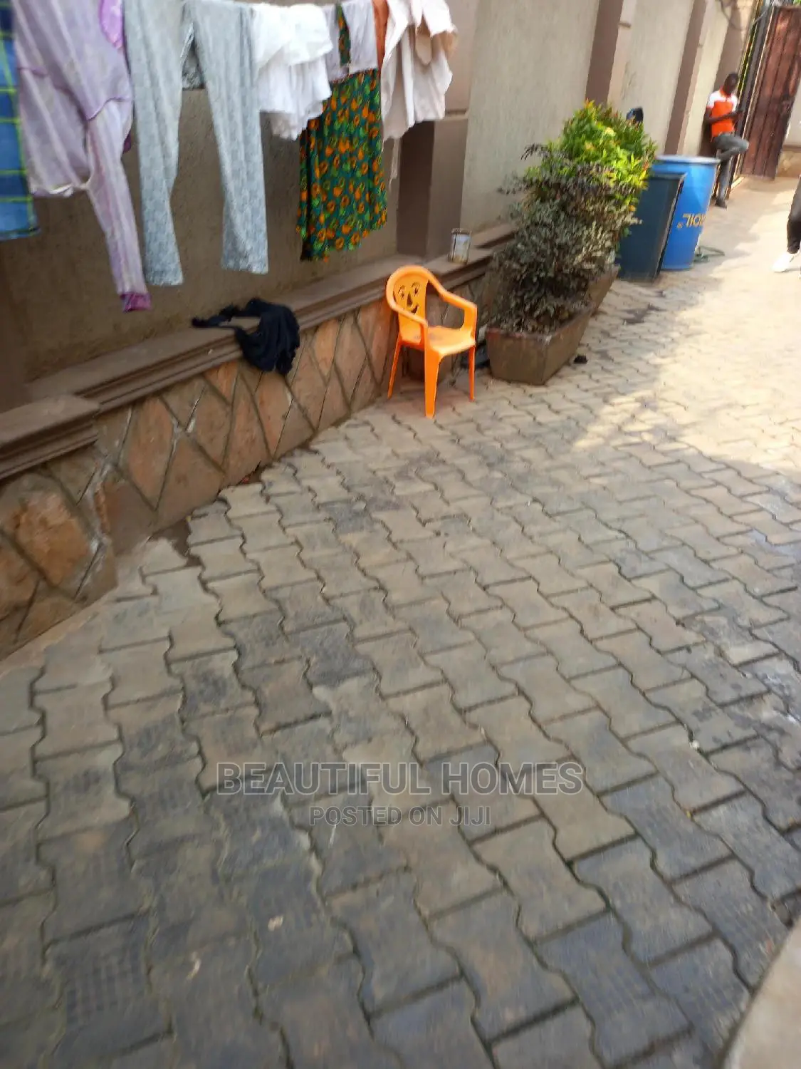 Furnished 4bdrm House in Kira Posh for sale in Kira