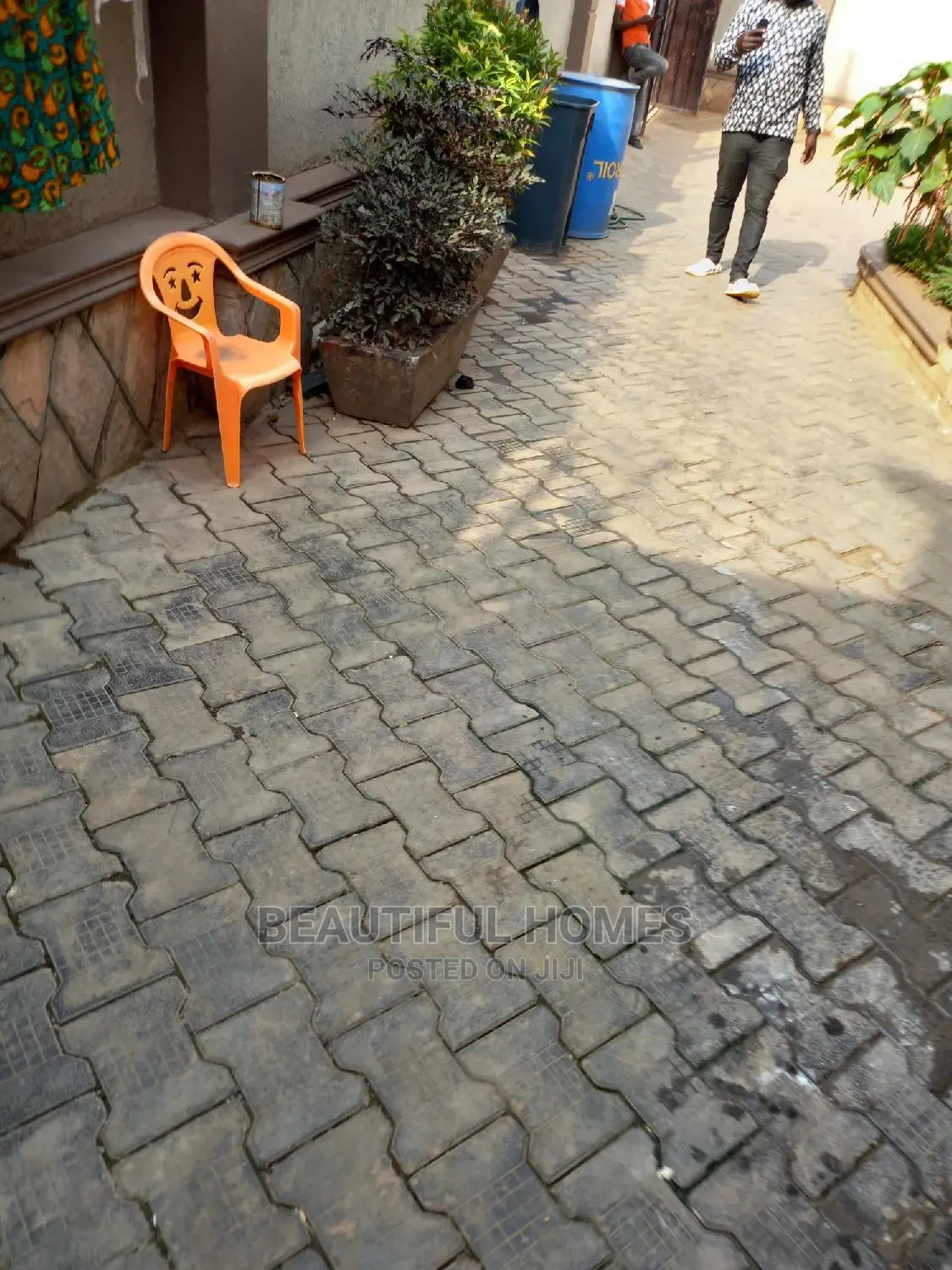 Furnished 4bdrm House in Kira Posh for sale in Kira