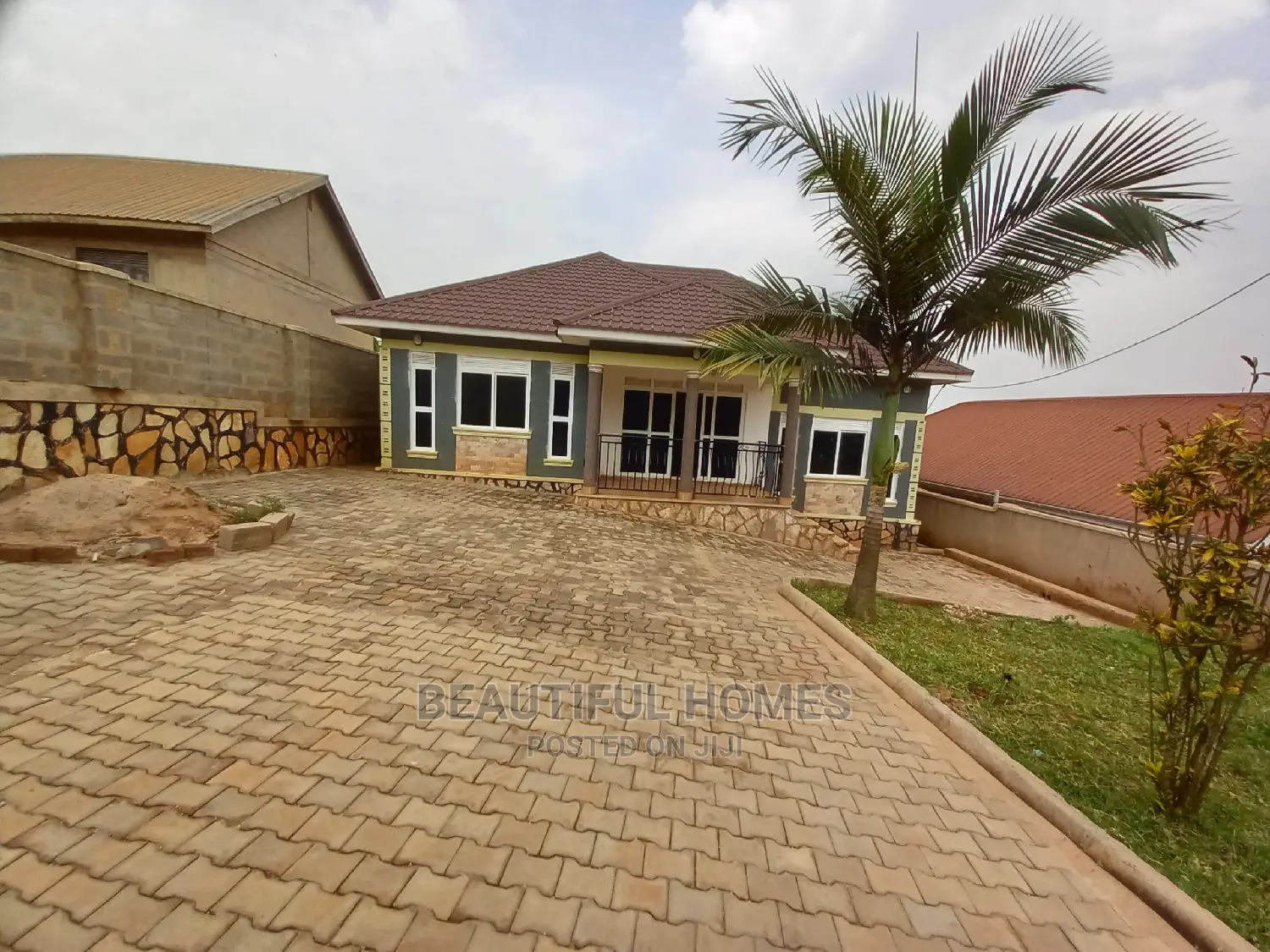 Furnished 3bdrm House in Kira for Sale in Kira