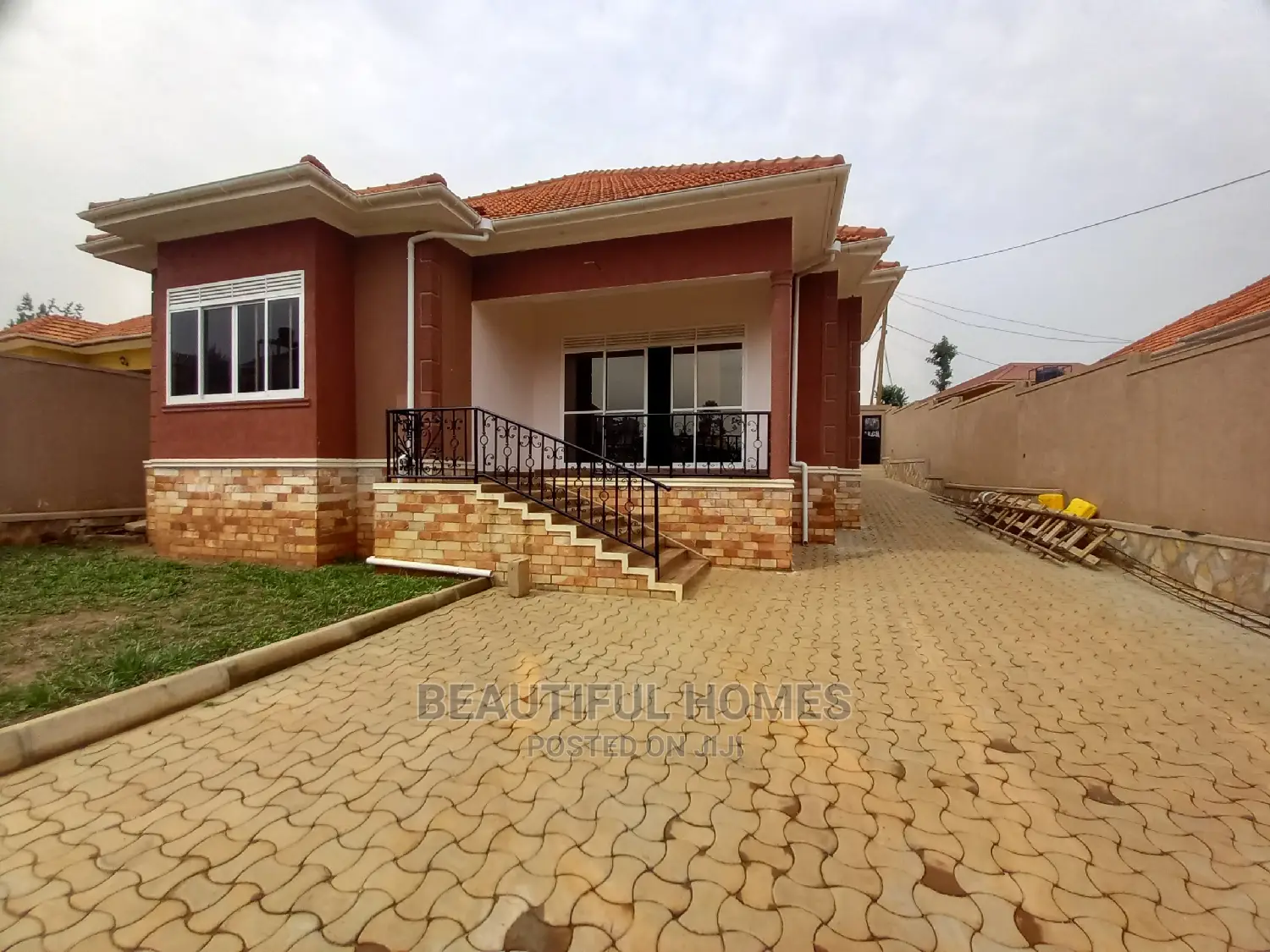 Furnished 4bdrm House in Ministers Village, Kira for Sale in Kira