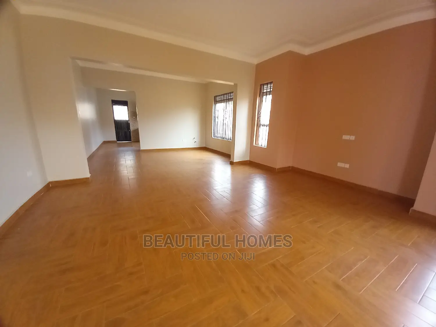 Furnished 4bdrm House in Ministers Village, Kira for Sale in Kira