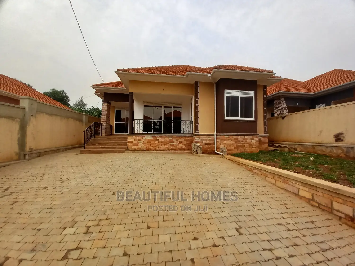 Furnished 4bdrm House in Tarmacked Lane, Kira for Sale in Kira