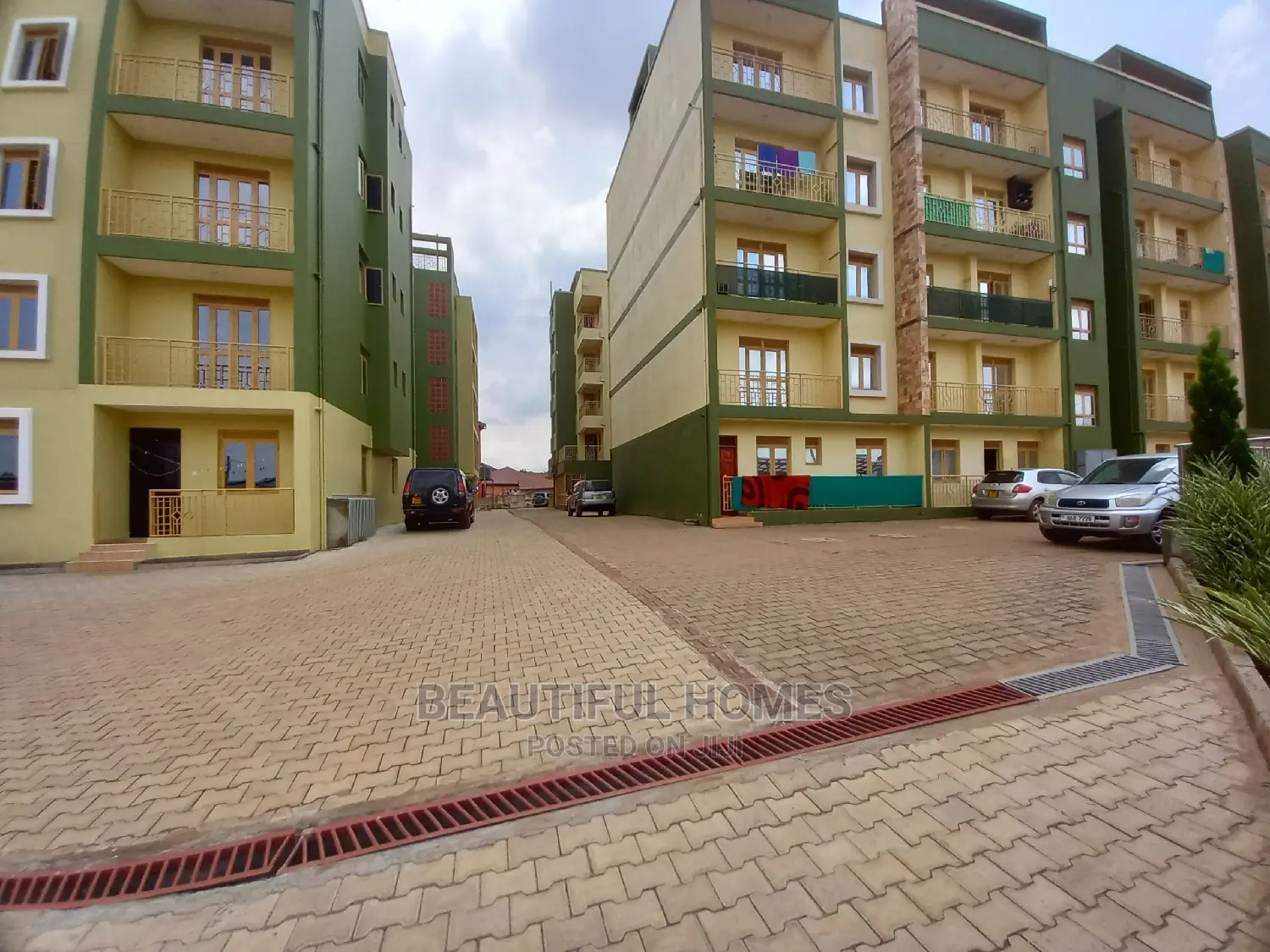 Furnished 2bdrm Condo in Bukoto, Central Division for Sale in Central Division