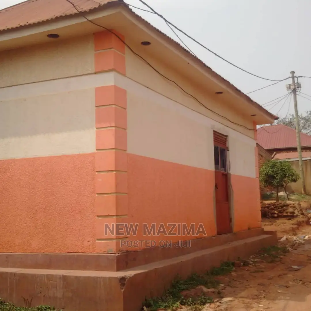 2bdrm House in Kawempe Kawanda, Central Division for Sale in Central Division
