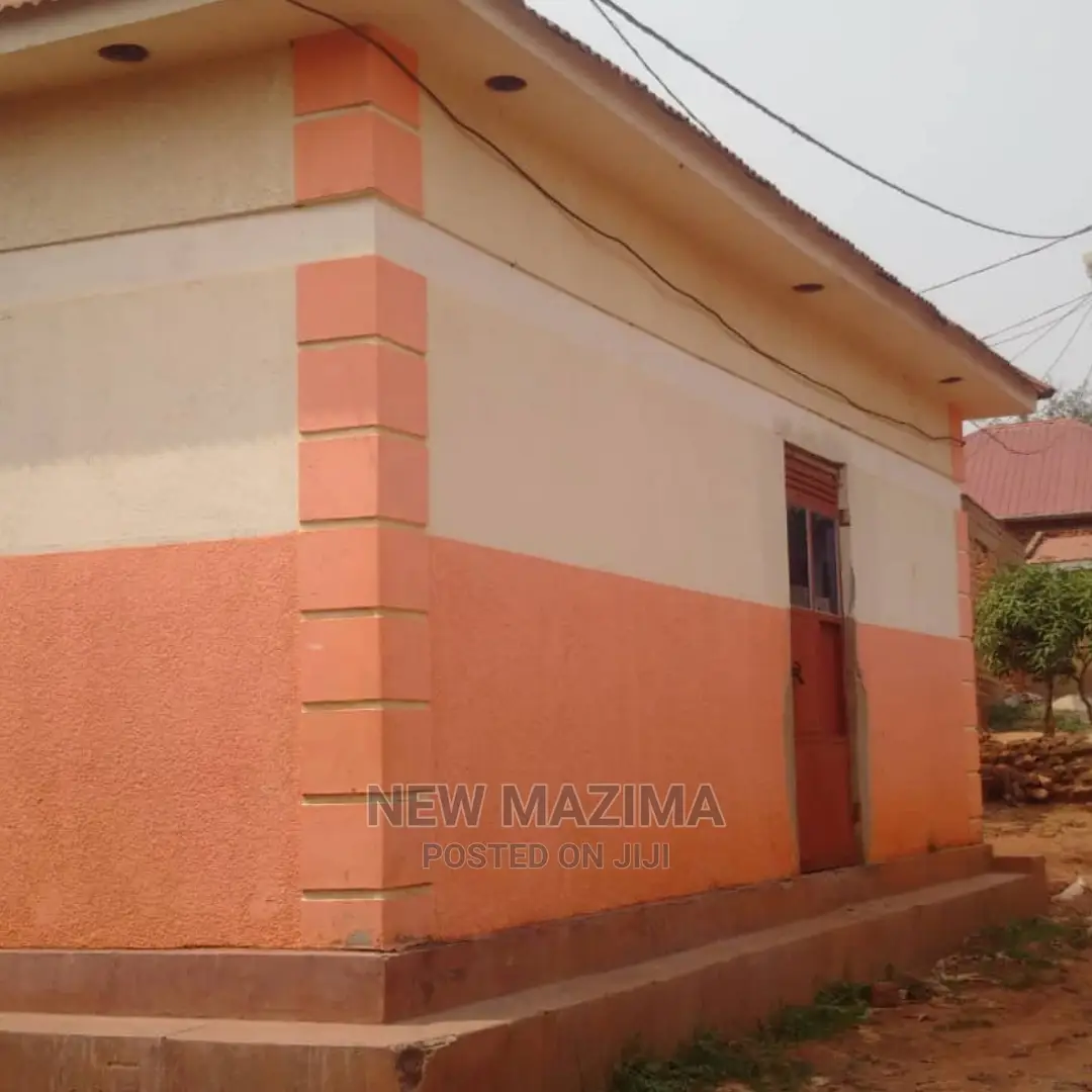 2bdrm House in Kawempe Kawanda, Central Division for Sale in Central Division