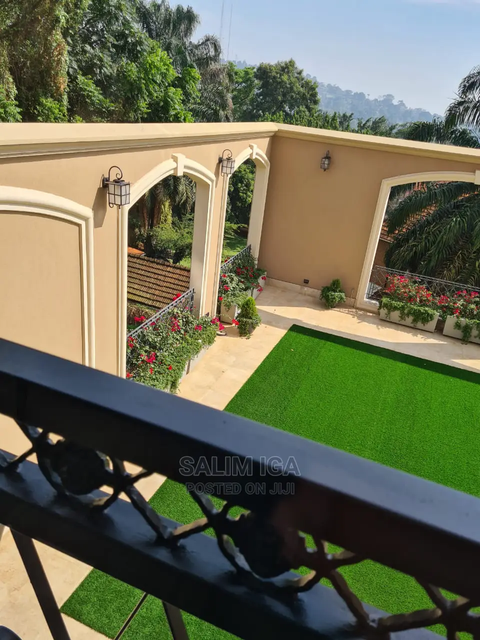 Furnished Studio Apartment in Kololo Property, Central Division in Central Division