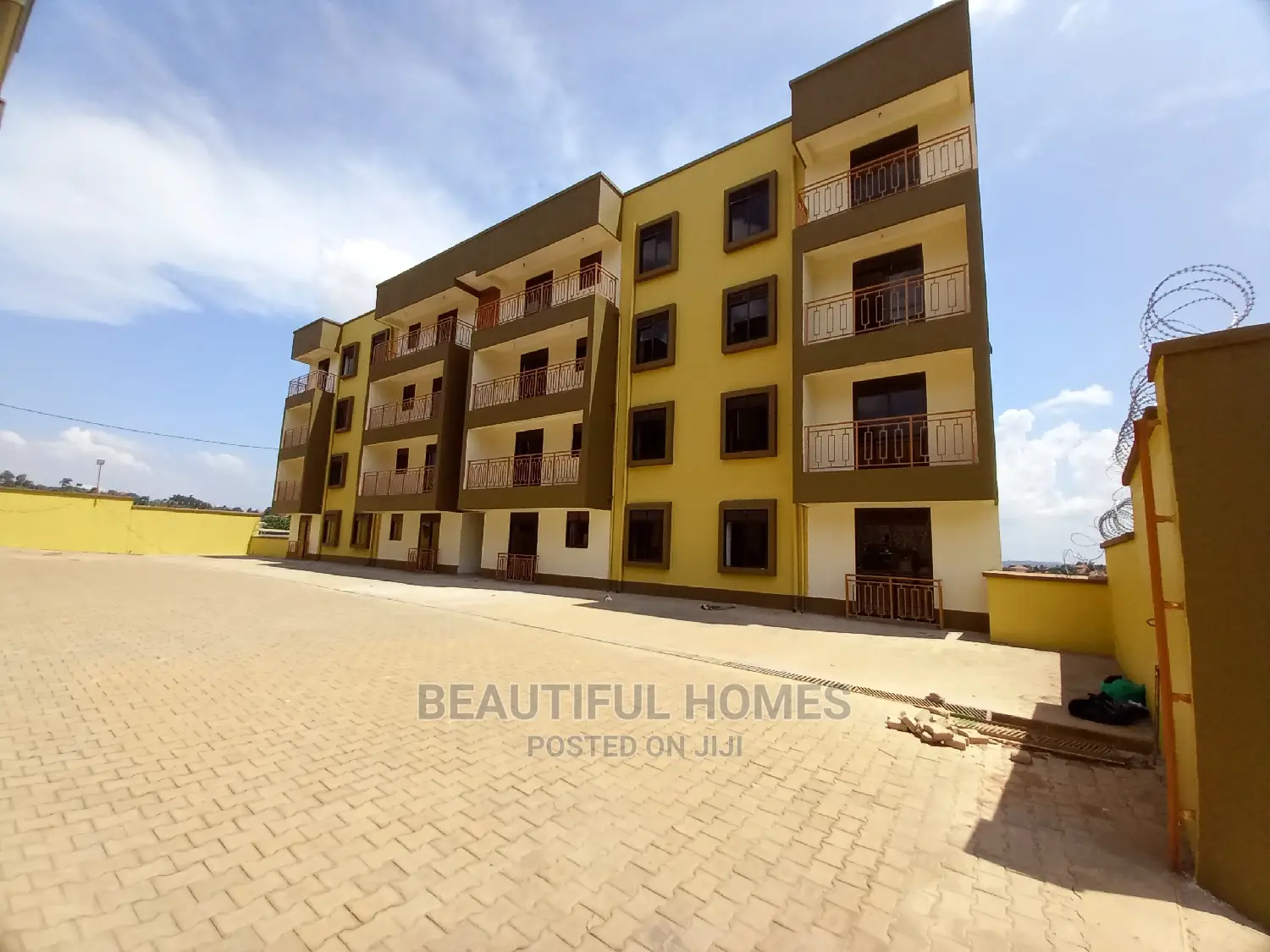 Furnished 3bdrm Condo in Kisaasi, Central Division for Sale in Central Division