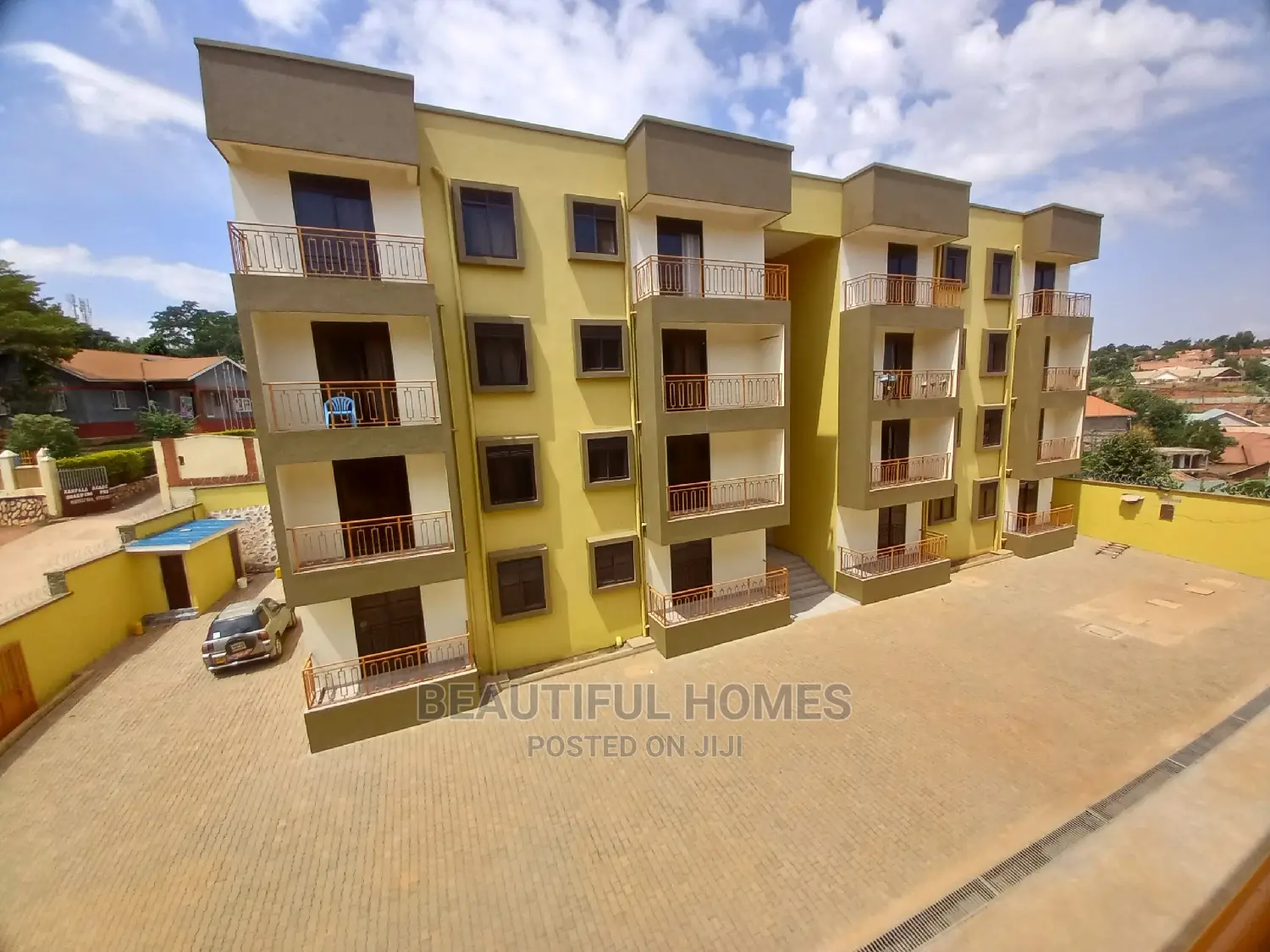 Furnished 3bdrm Condo in Kisaasi, Nakawa for Sale in Nakawa
