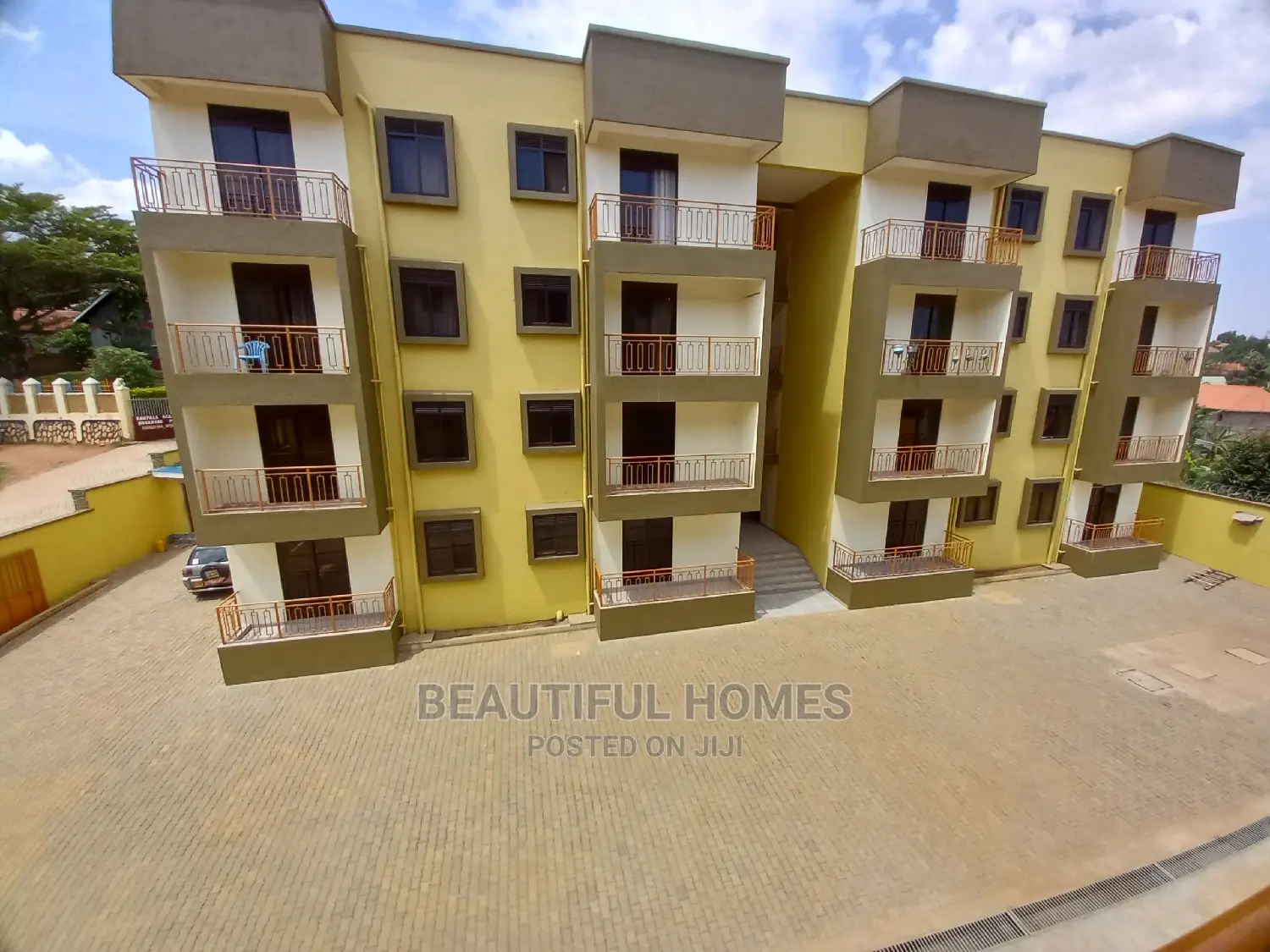 Furnished 3bdrm Condo in Kisaasi, Nakawa for Sale in Nakawa