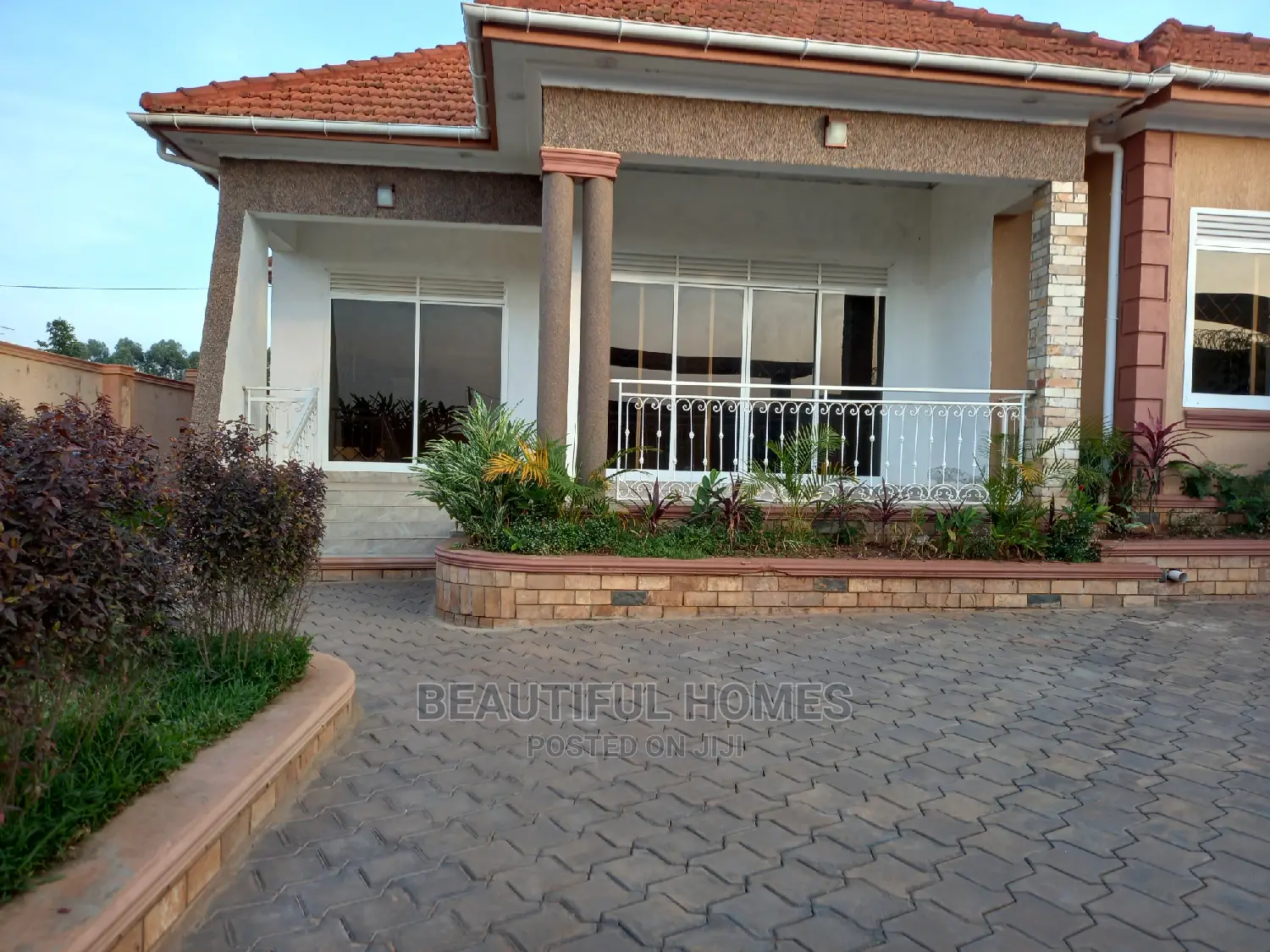 Furnished 4bdrm House in Kira Posh Estate for Sale in Kira