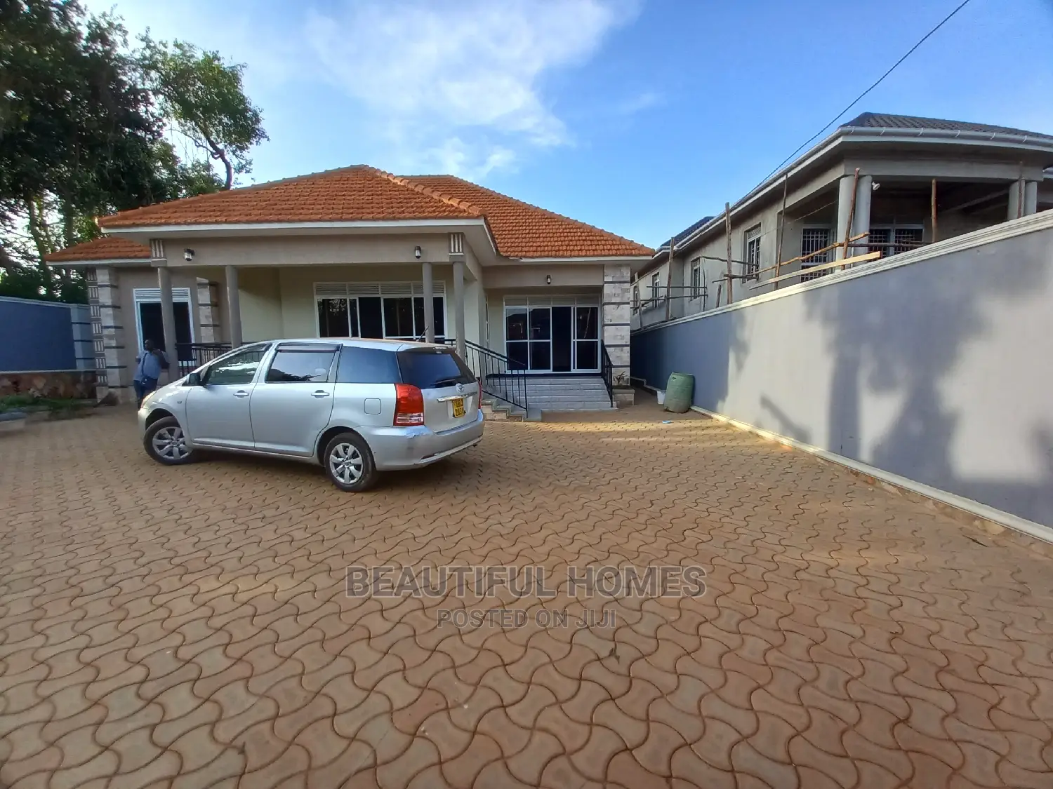 Furnished 4bdrm House in Kira for Sale in Kira