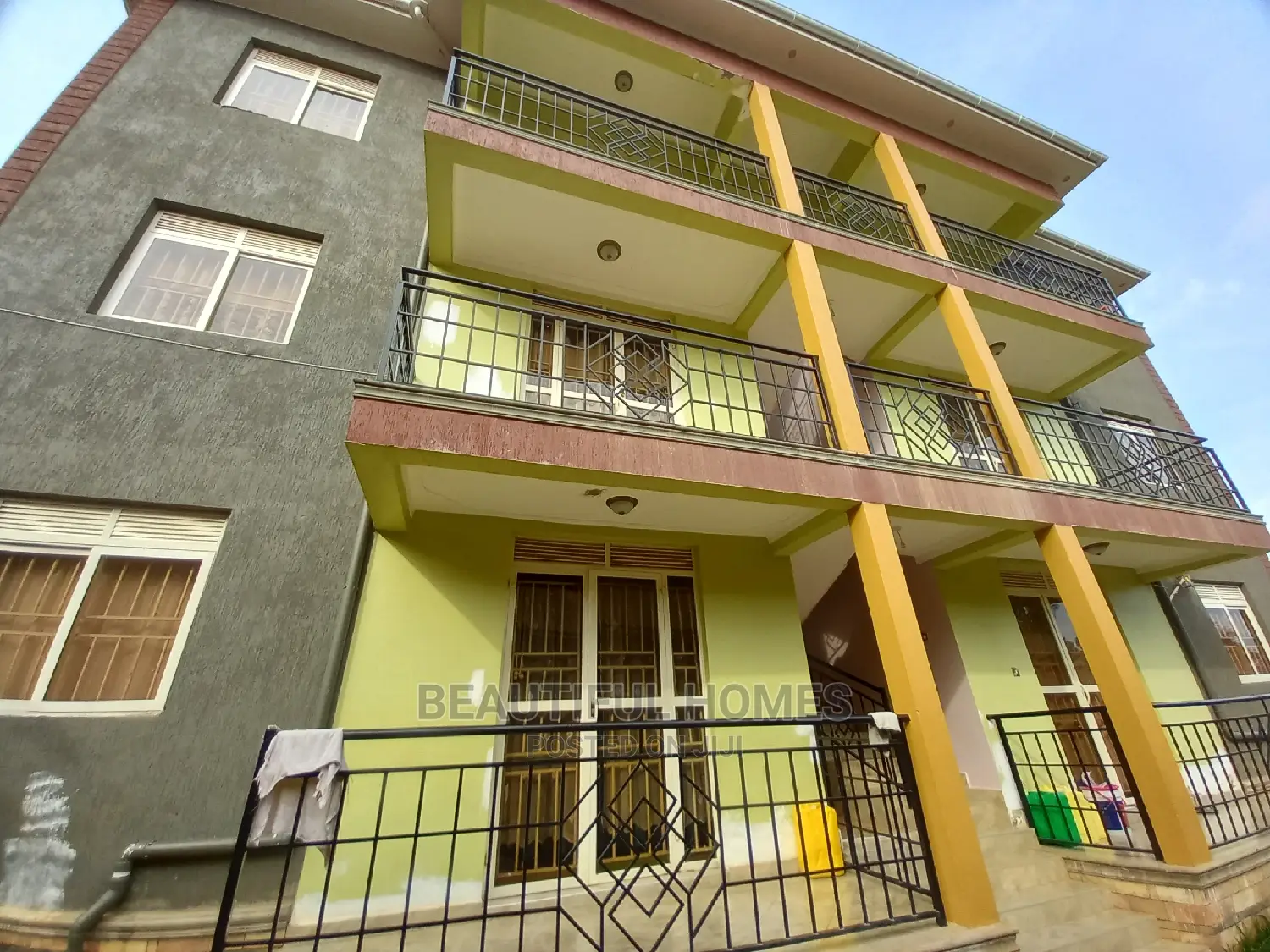 Furnished 2bdrm Apartment in Kisaasi Prime, Nakawa for Sale in Nakawa