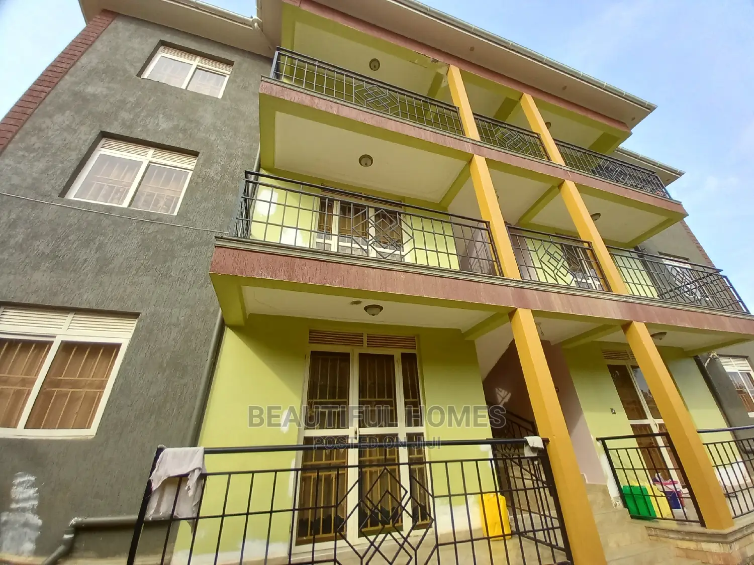 Furnished 2bdrm Apartment in Kisaasi Prime, Nakawa for Sale in Nakawa
