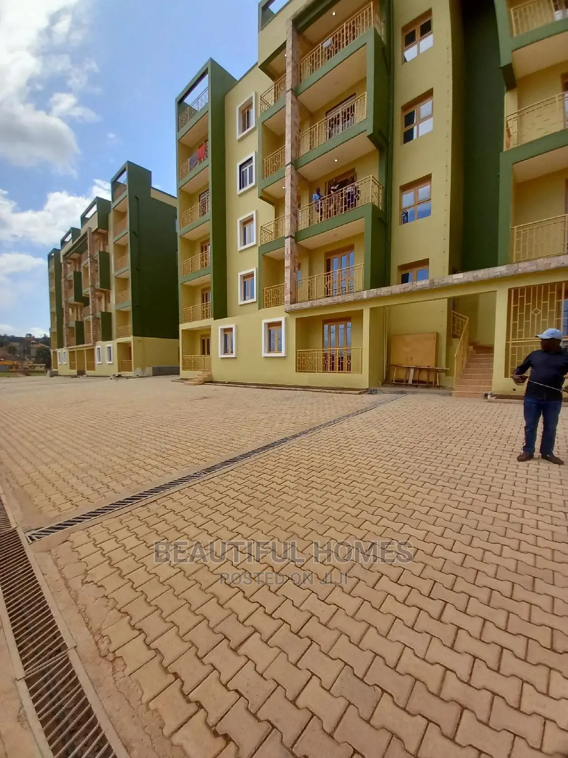 Furnished 2bdrm Condo in Bukoto, Nakawa for Sale in Nakawa