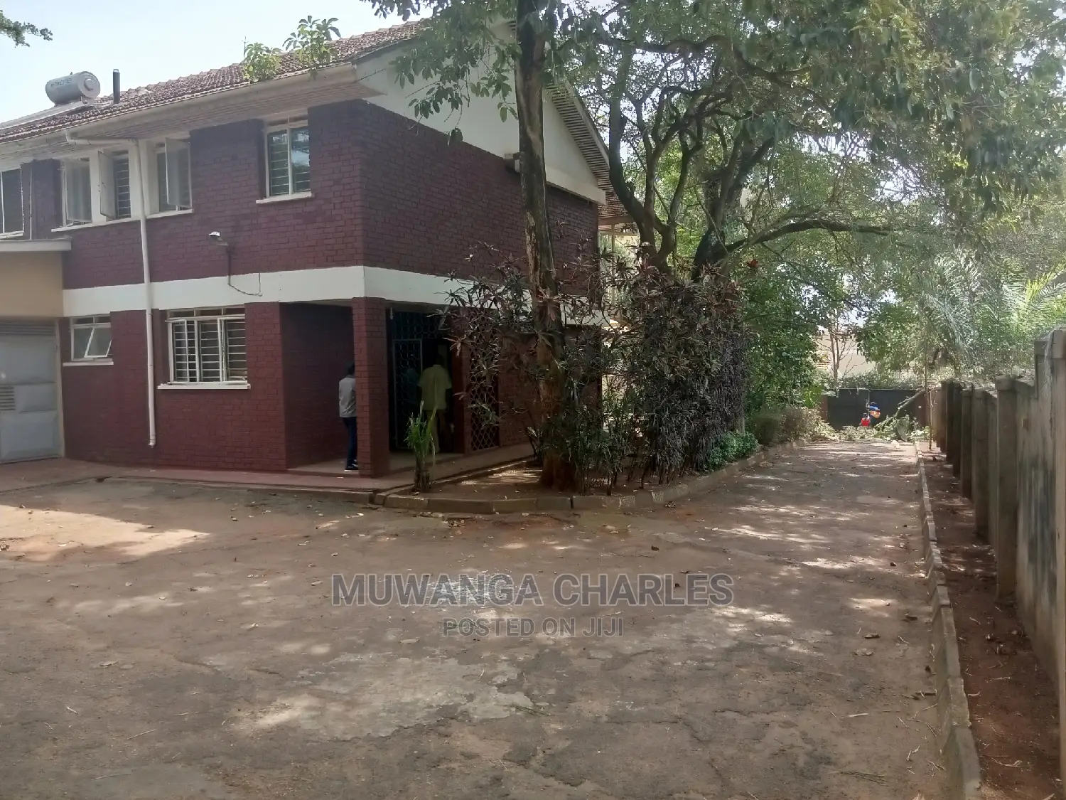 5bdrm Duplex in Fs Properties Ltd, Central Division for Rent in Central Division