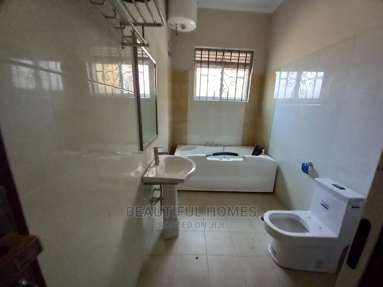 Furnished 4bdrm Bungalow in Ministers Village, Kira for Sale in Kira