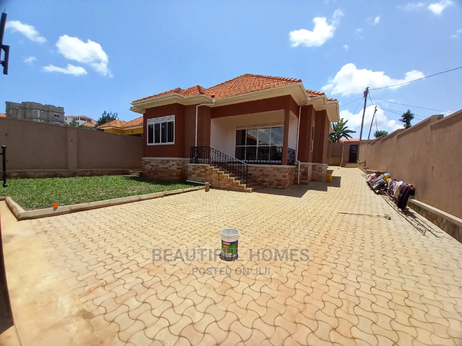 Furnished 4bdrm House in Kira Gated for Sale in Kira