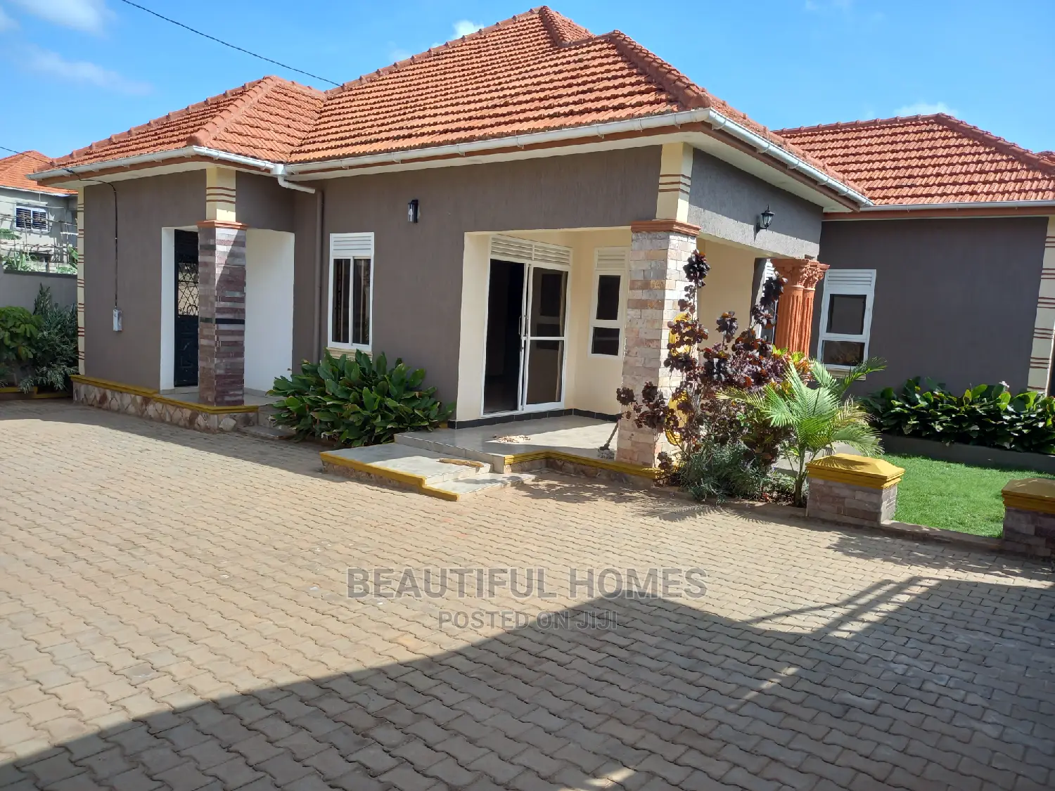 Furnished 4bdrm House in Corporate Estate, Kira for Sale in Kira