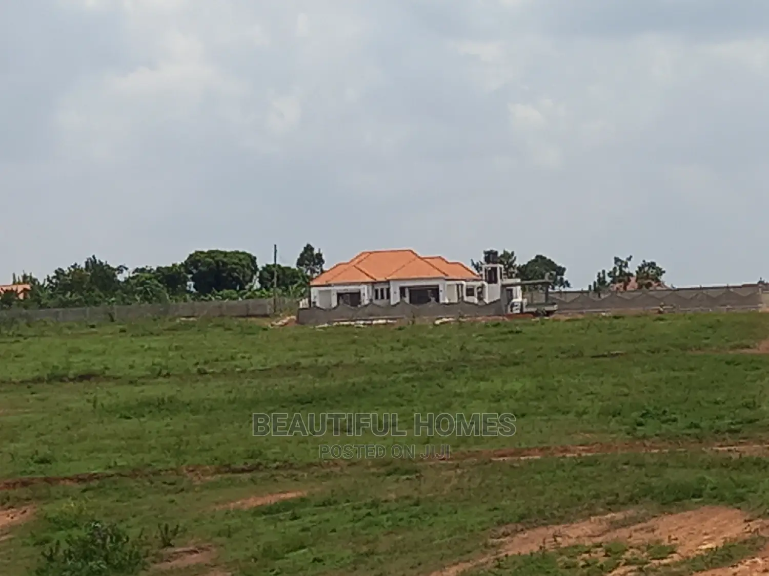 Kasangati Hillview 100 by 100 on Sell in Nangabo