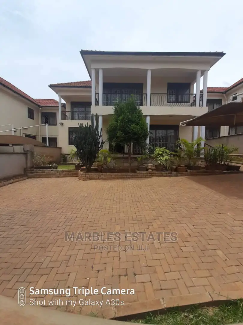 5bdrm Maisonette in Munyonyo, Central Division for Rent in Central Division