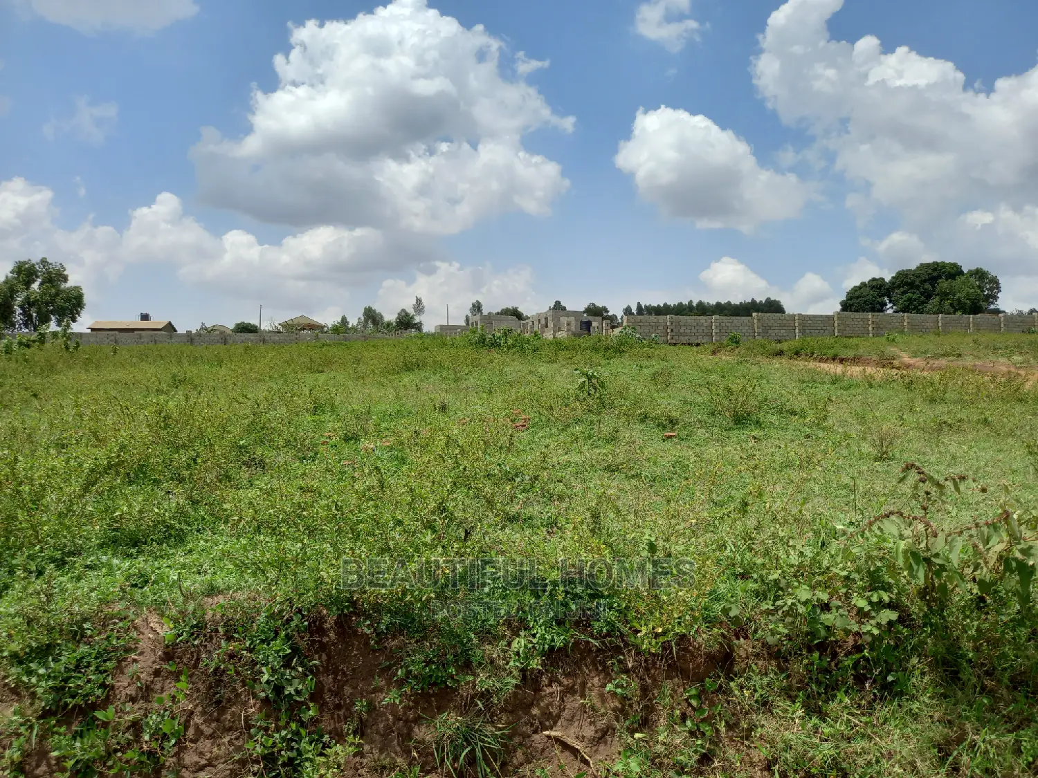 Kasangati Fancy 100×100 on Quickest Sale in Nangabo