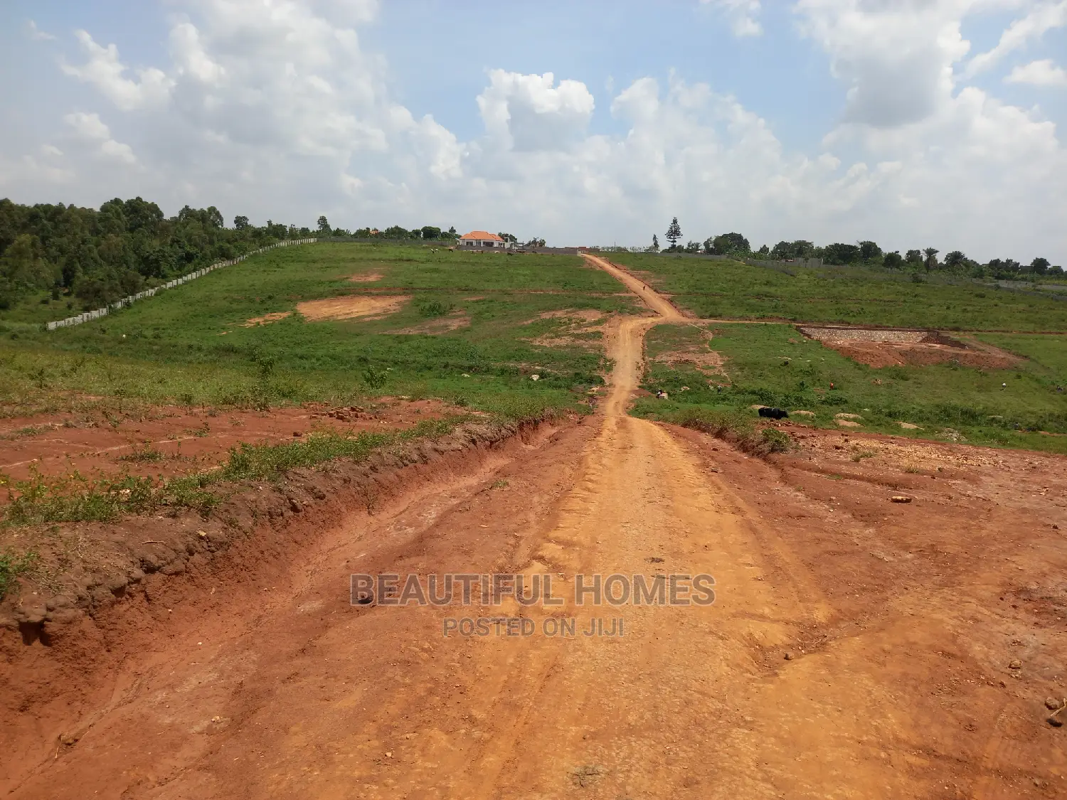 Kasangati Lovely 100 by 100 in Gated Environment in Nangabo