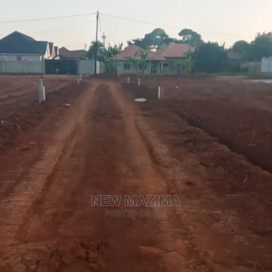 Classic Fancy Plot Sale After Munyonyo in First Trafic Light in Division A