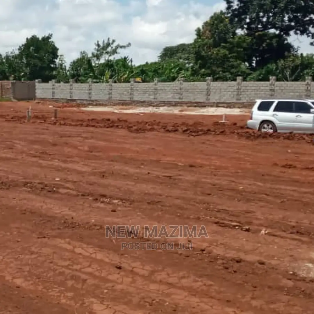 Classic Fancy Plot Sale After Munyonyo in First Trafic Light in Division A