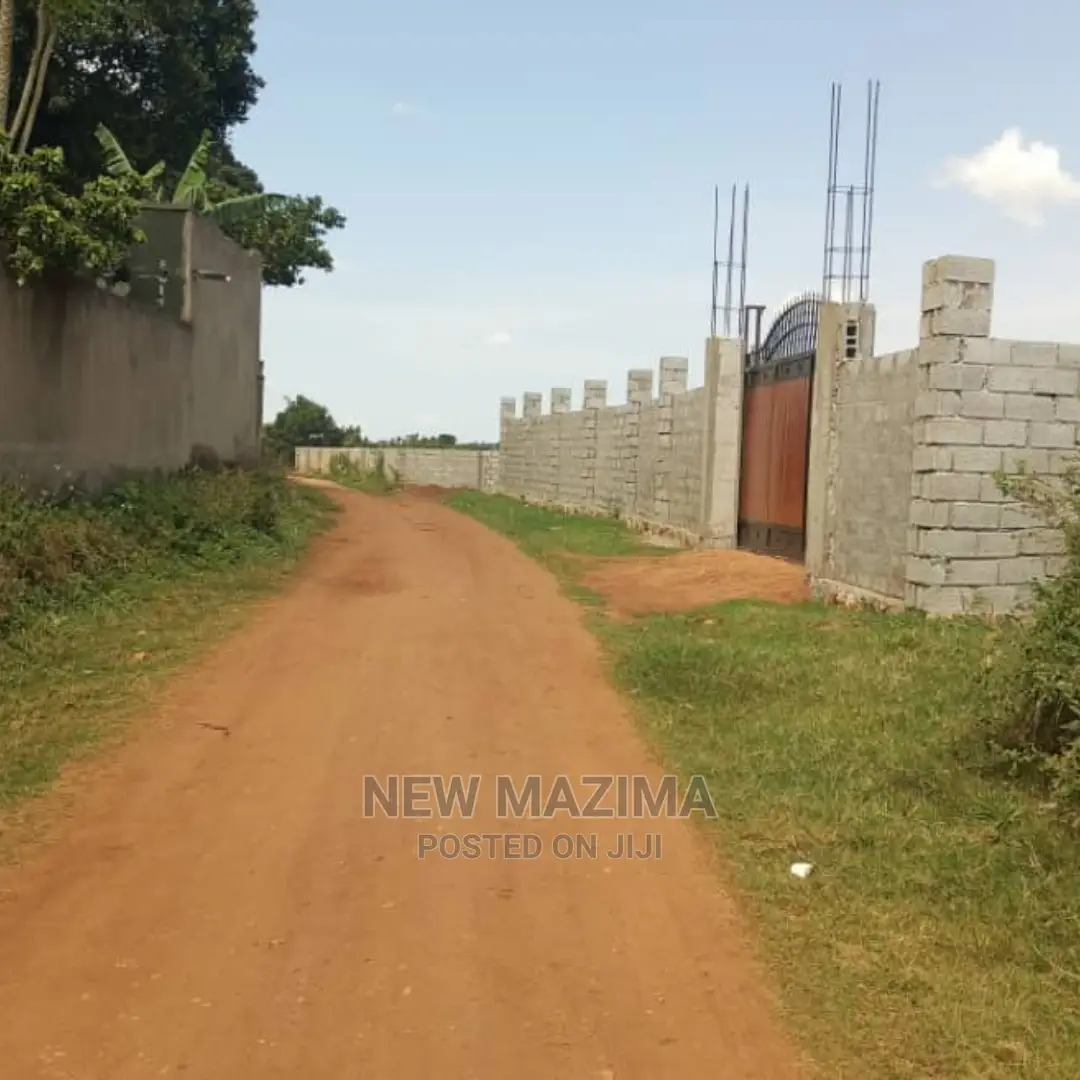 Nkumba Lake Viewing Hot Plots on Quicksale With Ready Title in Division A