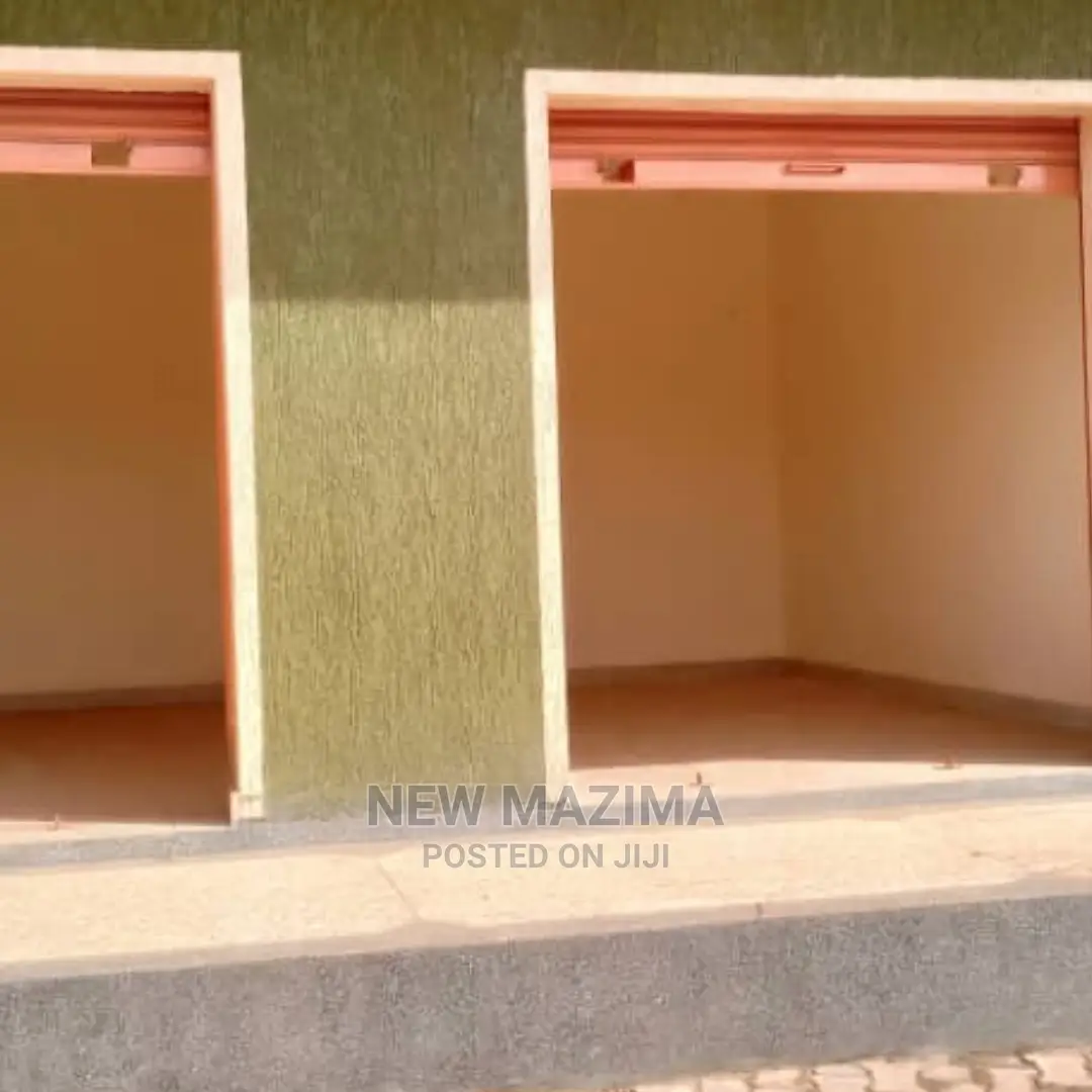 Very Bisy Commercial Shops for Rent in Heart of Makindye in Division A