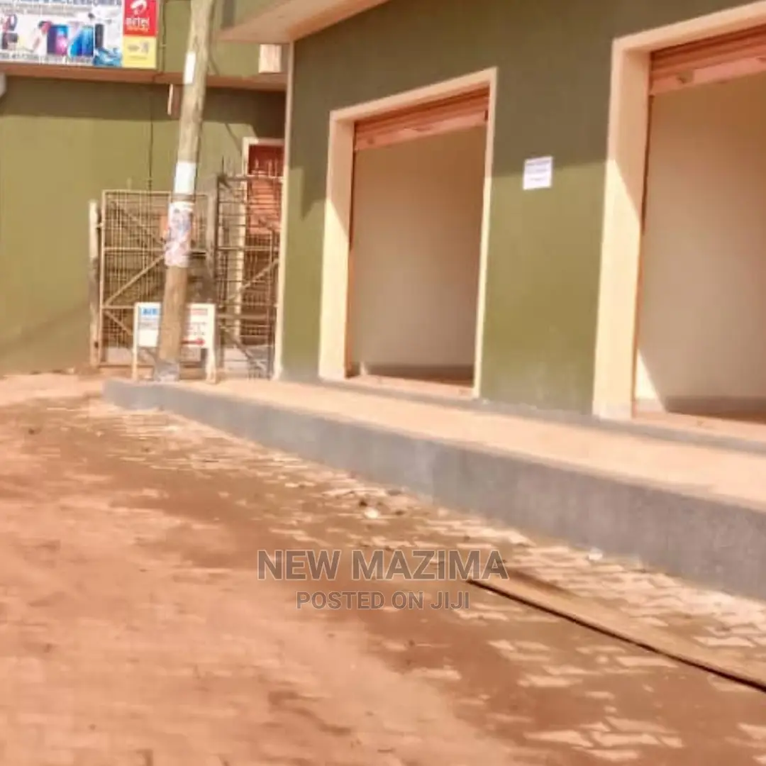 Very Bisy Commercial Shops for Rent in Heart of Makindye in Division A