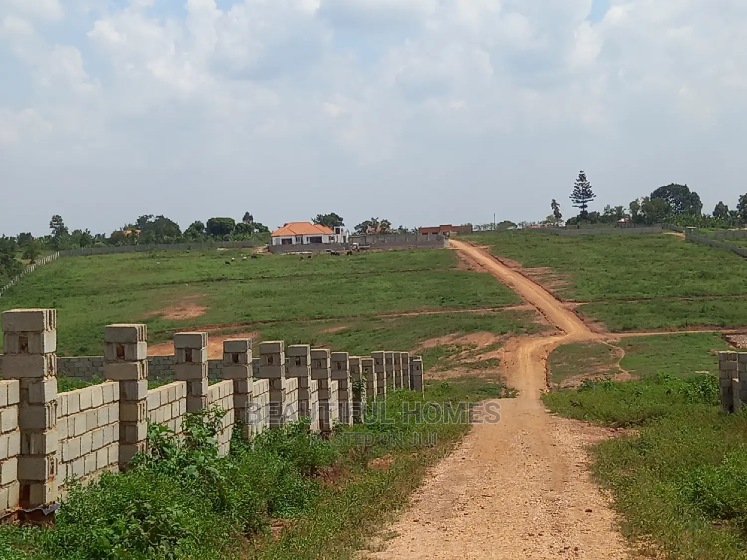 Kasangati Classy 100*100 in Gated Environment in Nangabo