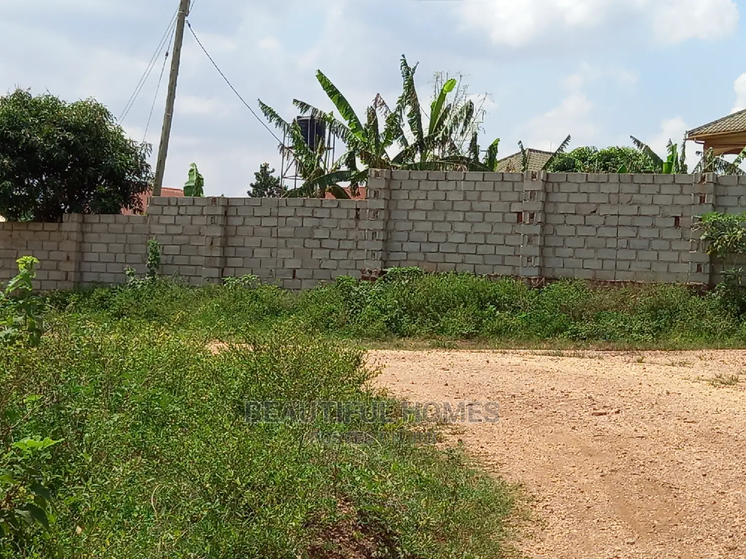 Kasangati 100×100 Gated Estate Land Quicksell in Nangabo