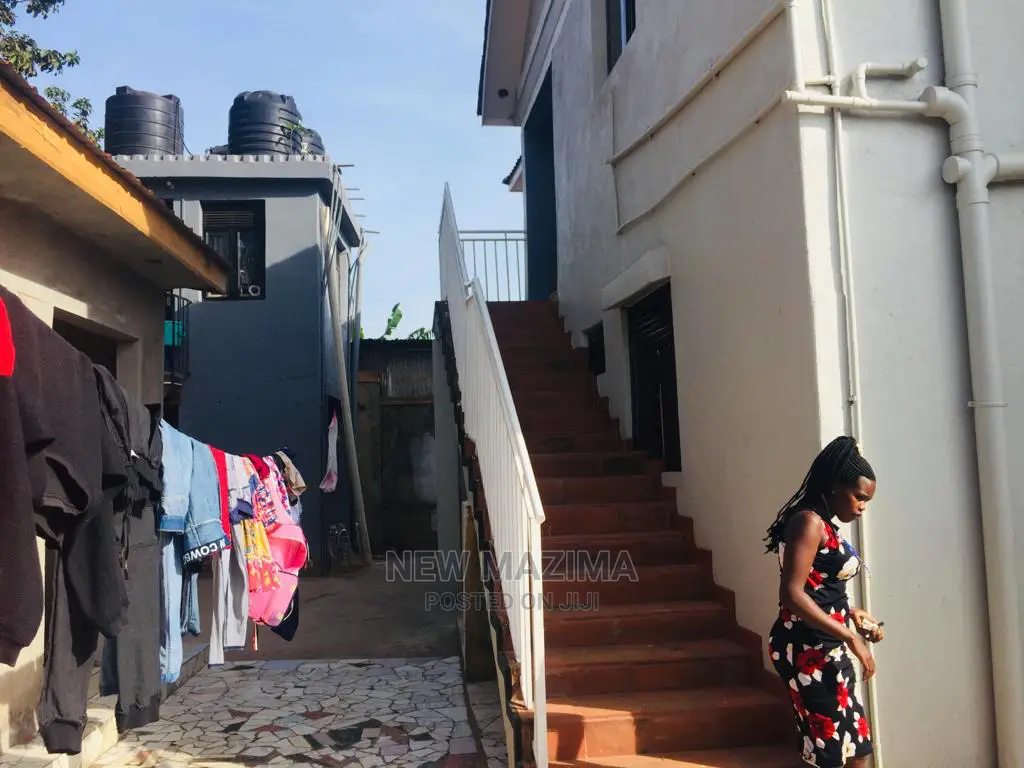2bdrm Block of Flats in Makindye Kampala, Division a for Rent in Division A