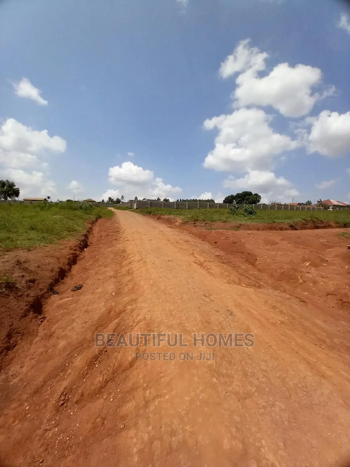 Kasangati 100 By 100 In A Gated Estate,Dream Area in Kira