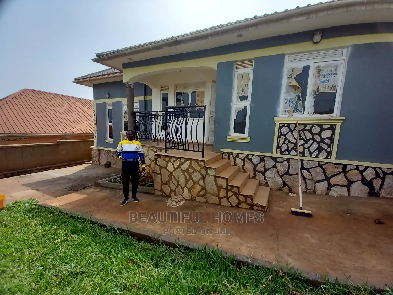 Furnished 4bdrm House in Kira, Central Division for Sale in Central Division