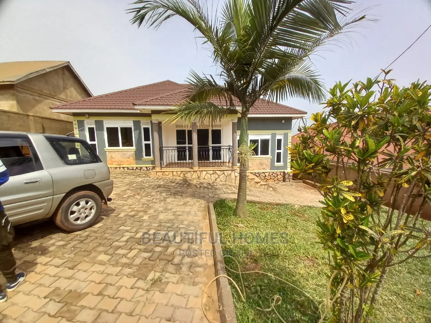 Furnished 4bdrm House in Kira Palatial Estate for Sale in Kira