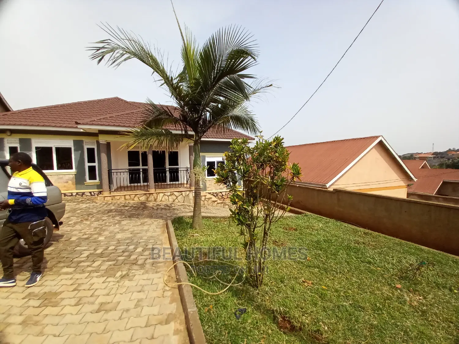 Furnished 4bdrm House in Kira Palatial Estate for Sale in Kira