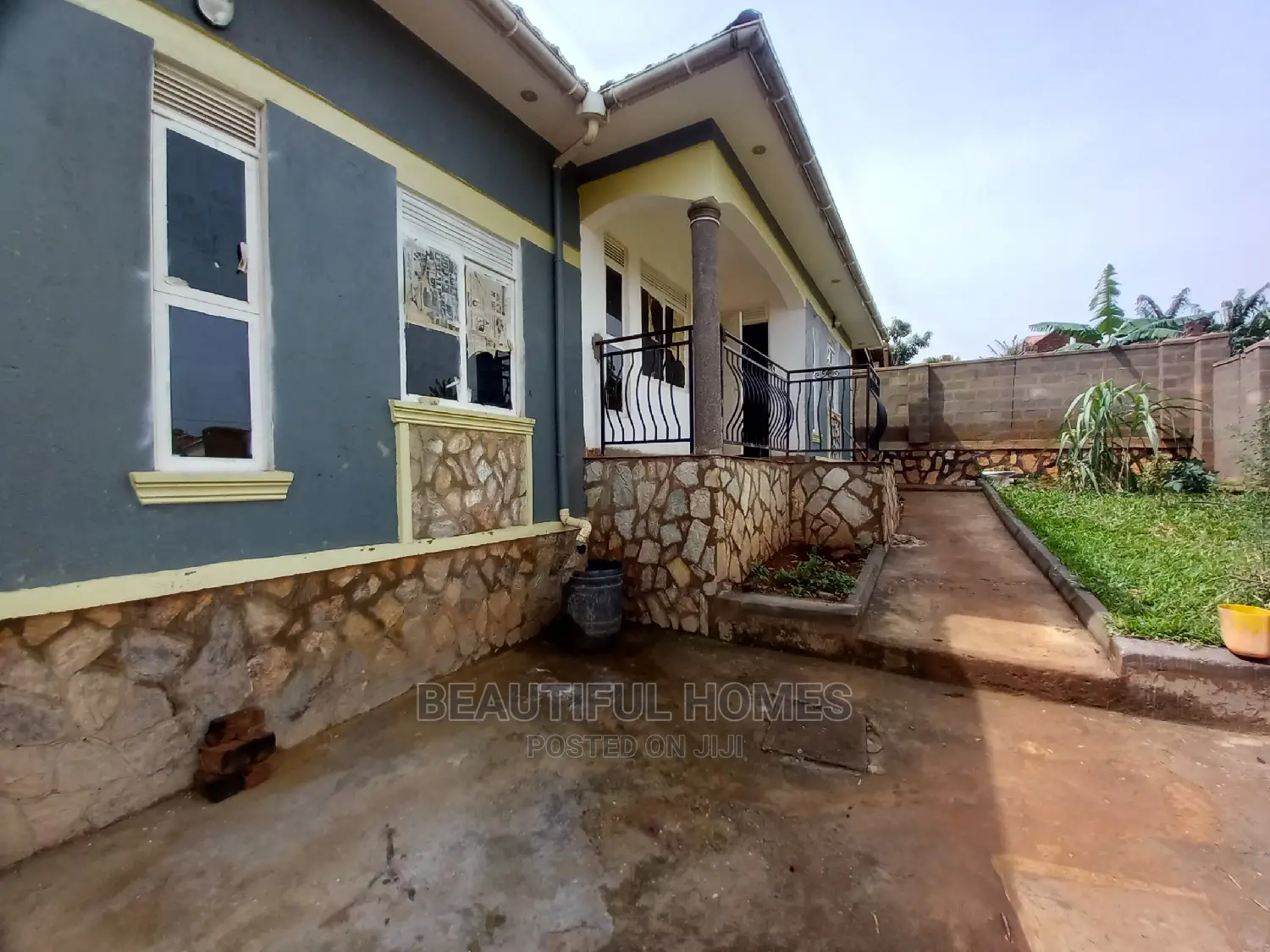 Furnished 4bdrm House in Kira Palatial Estate for Sale in Kira