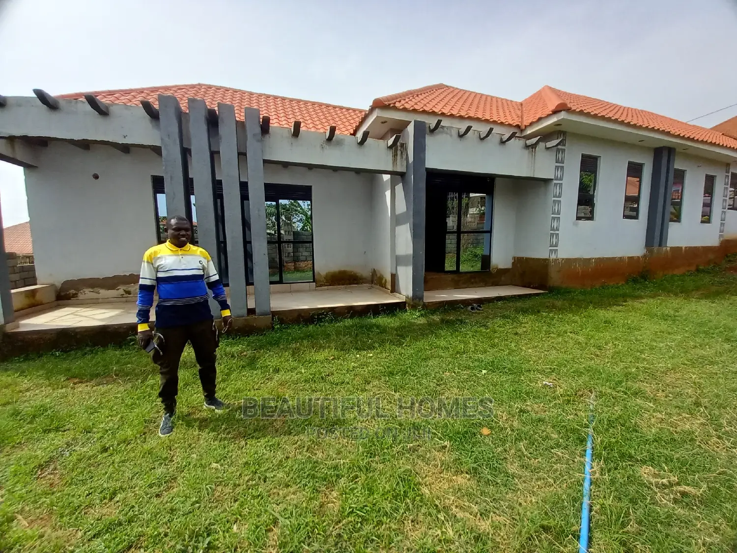 Furnished 4bdrm Bungalow in Kira Classy for Sale in Kira